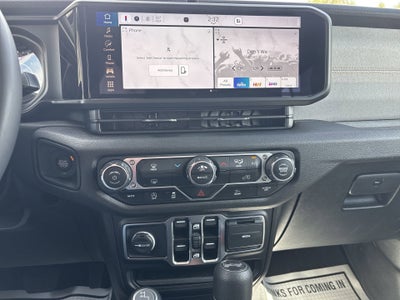 2025 Jeep Wrangler 4-Door Summit 4x4