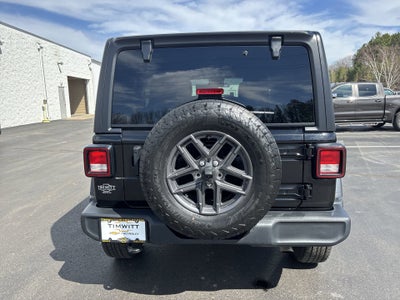 2025 Jeep Wrangler 4-Door Summit 4x4
