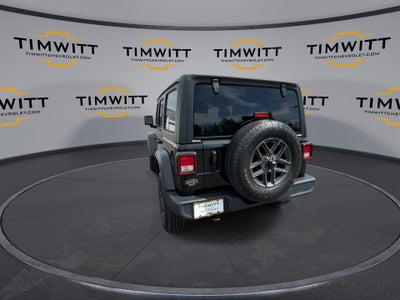 2025 Jeep Wrangler 4-Door Summit 4x4