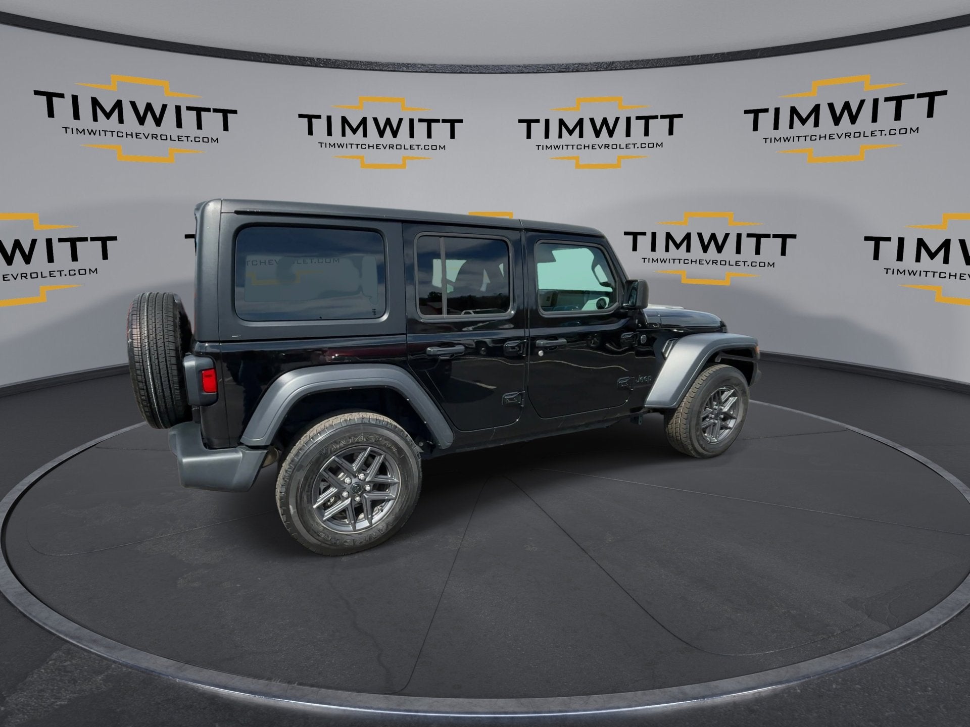 2025 Jeep Wrangler 4-Door Summit 4x4