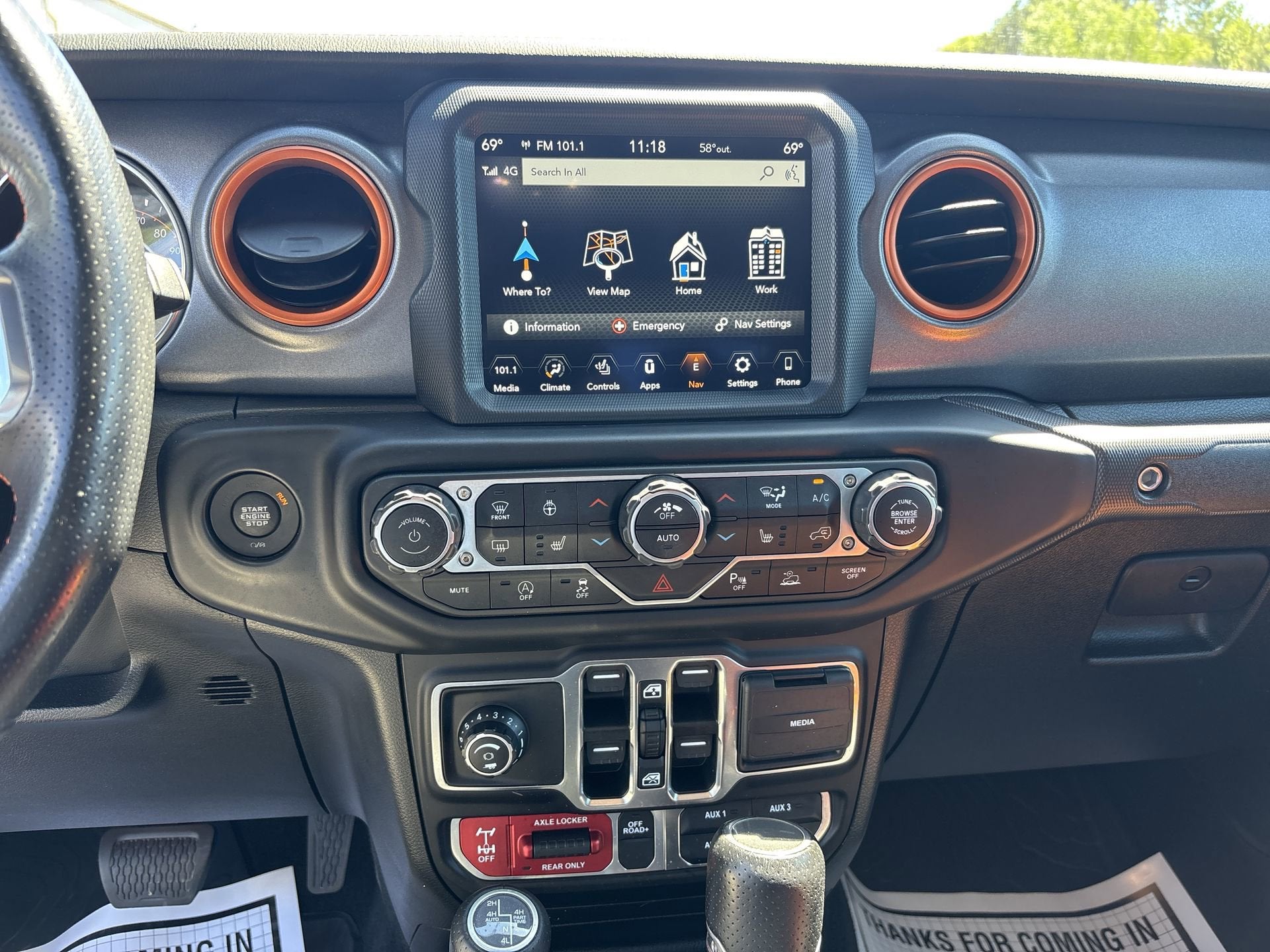 2023 Jeep Gladiator Mojave
