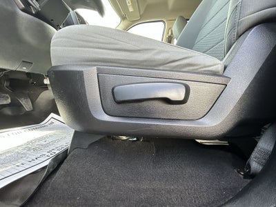 2017 RAM 1500 Express Quad Cab 4x4 6'4" Box