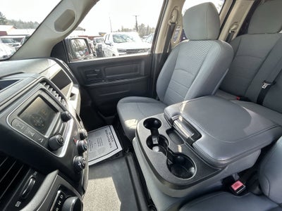 2017 RAM 1500 Express Quad Cab 4x4 6'4" Box