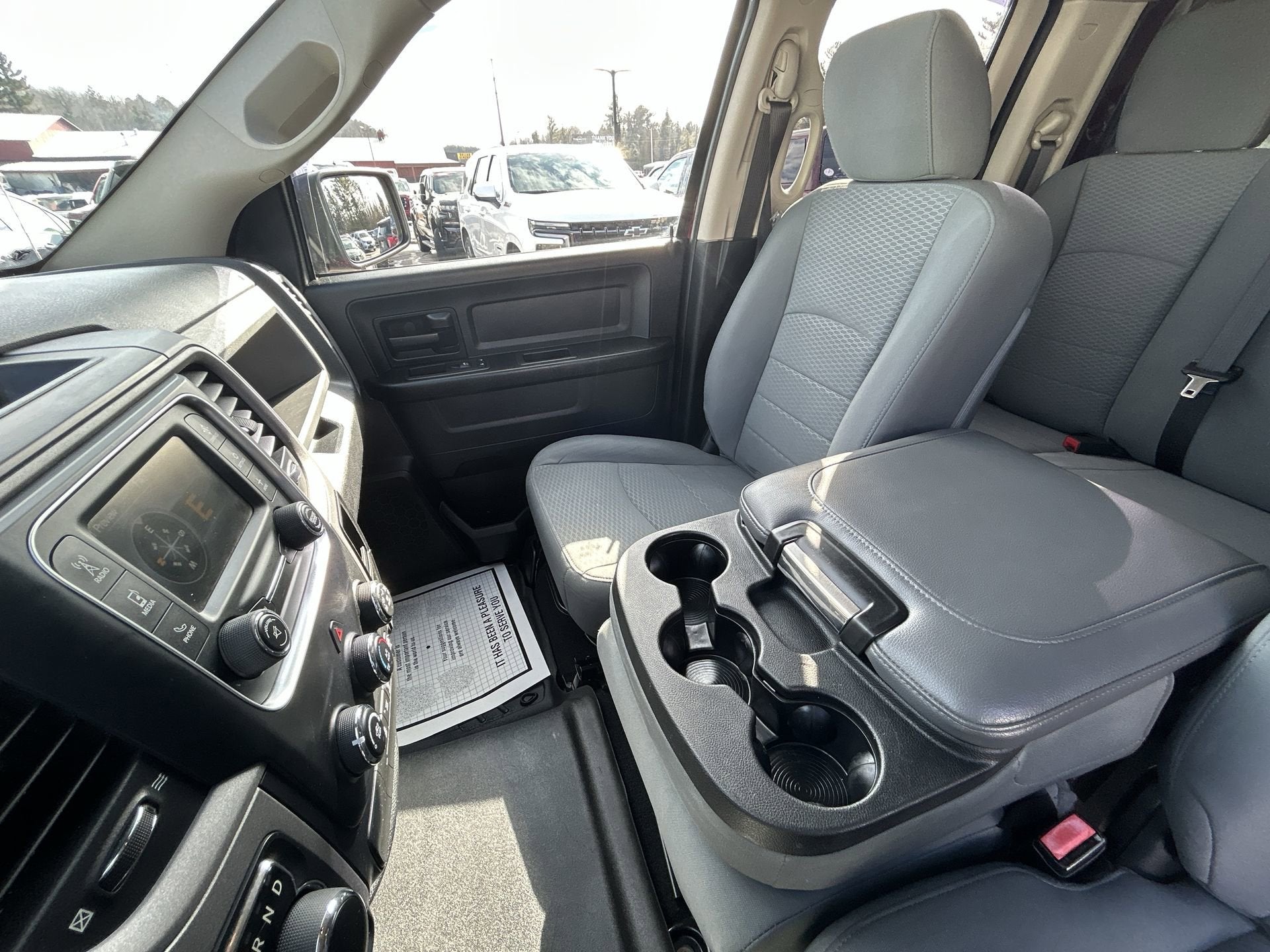 2017 RAM 1500 Express Quad Cab 4x4 6'4" Box