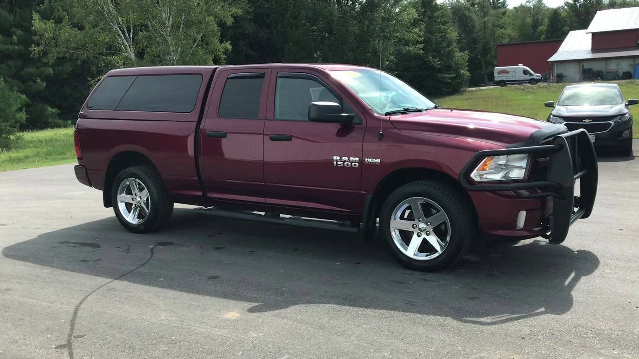 2017 RAM 1500 Express Quad Cab 4x4 6'4" Box