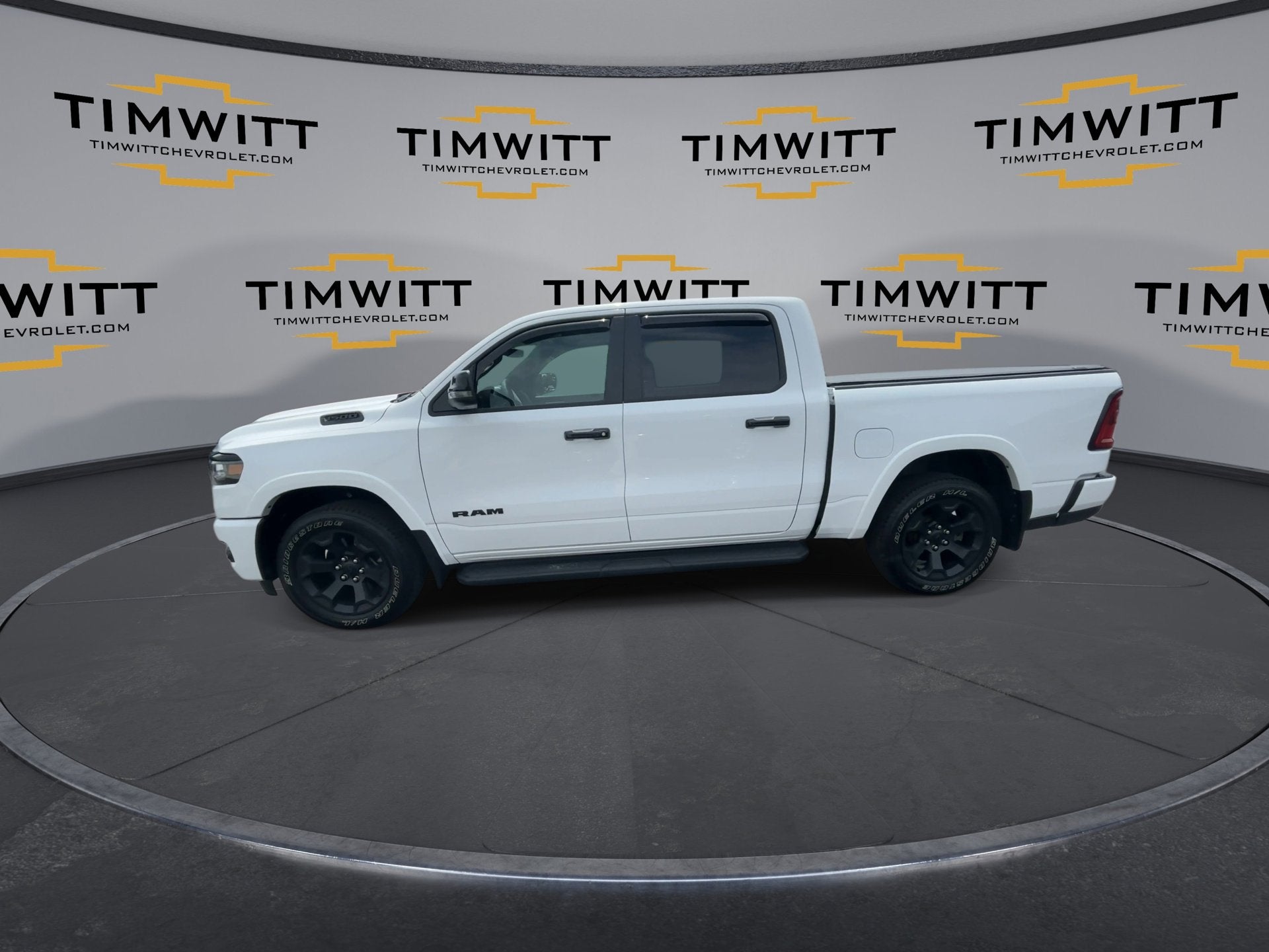 2025 RAM 1500 Big Horn Crew Cab 4x4 5'7" Box