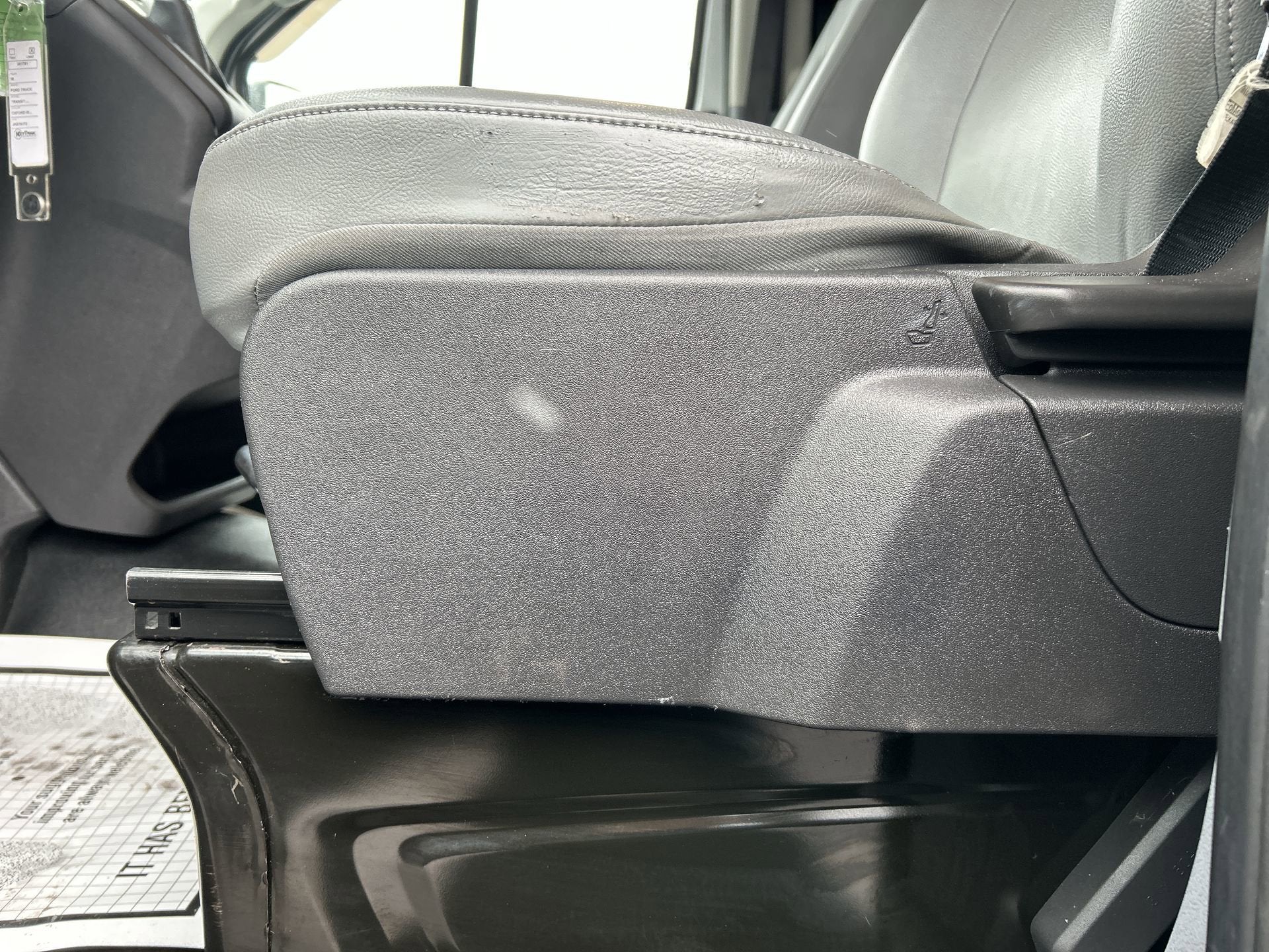 2018 Ford Transit-250 T-250 130 LW RF S