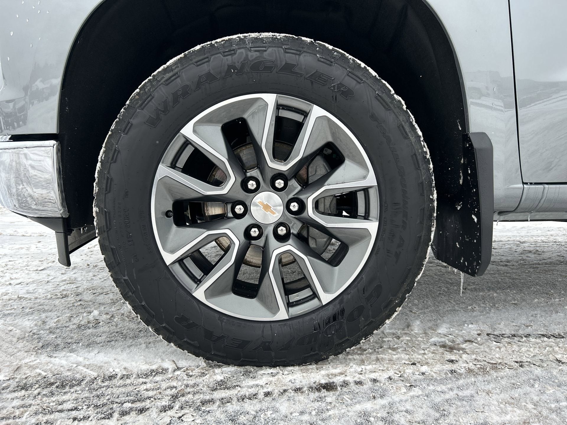 2025 Chevrolet Silverado 1500 LT