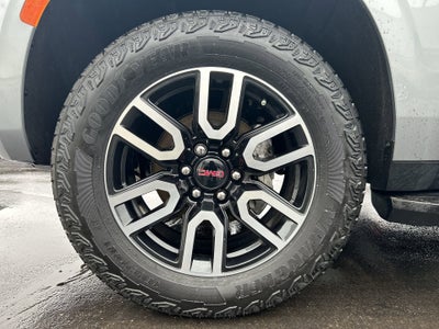 2023 GMC Yukon AT4