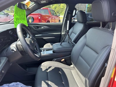 2024 Chevrolet Traverse LT