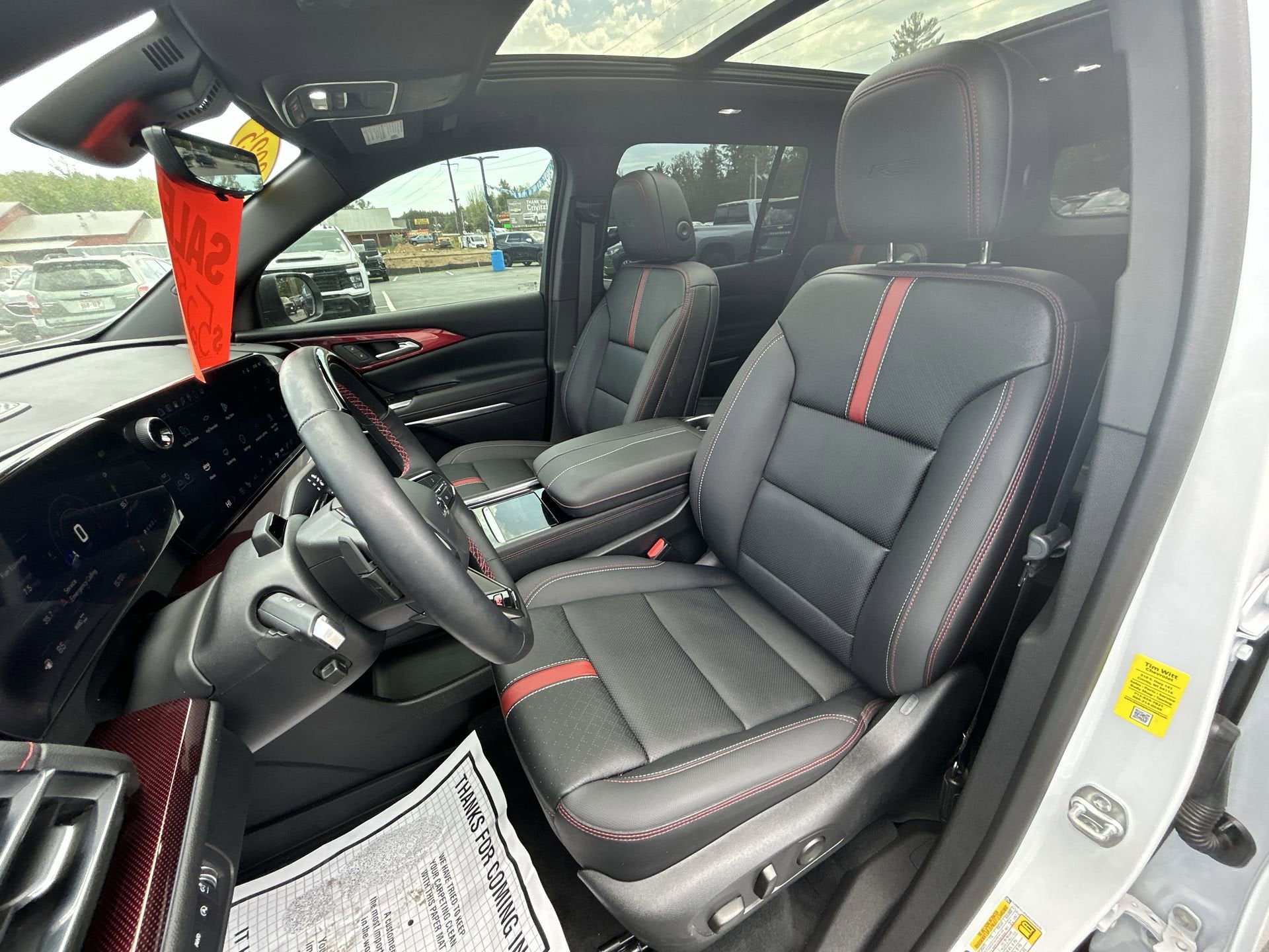 2025 Chevrolet Traverse RS