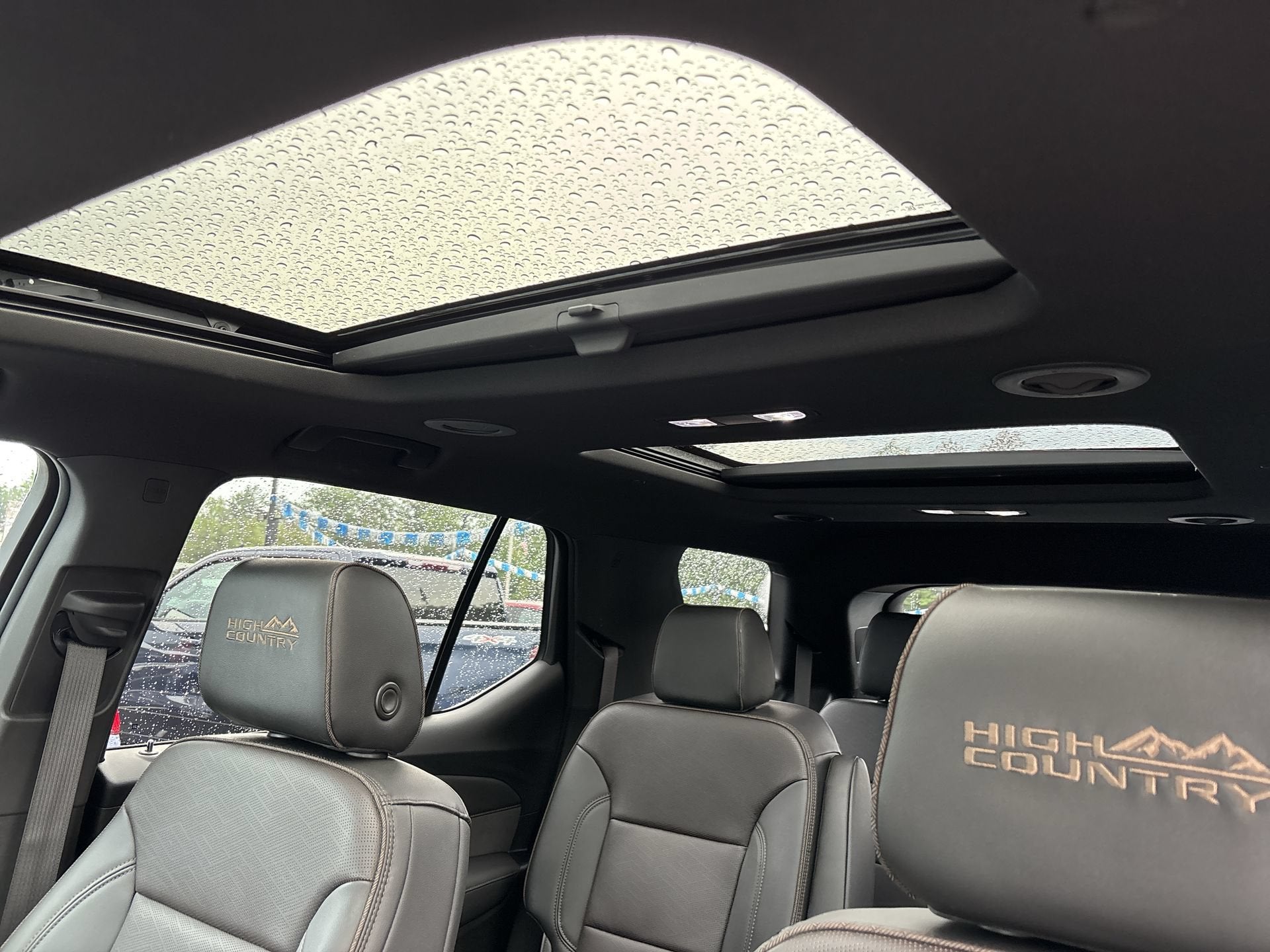 2022 Chevrolet Traverse High Country
