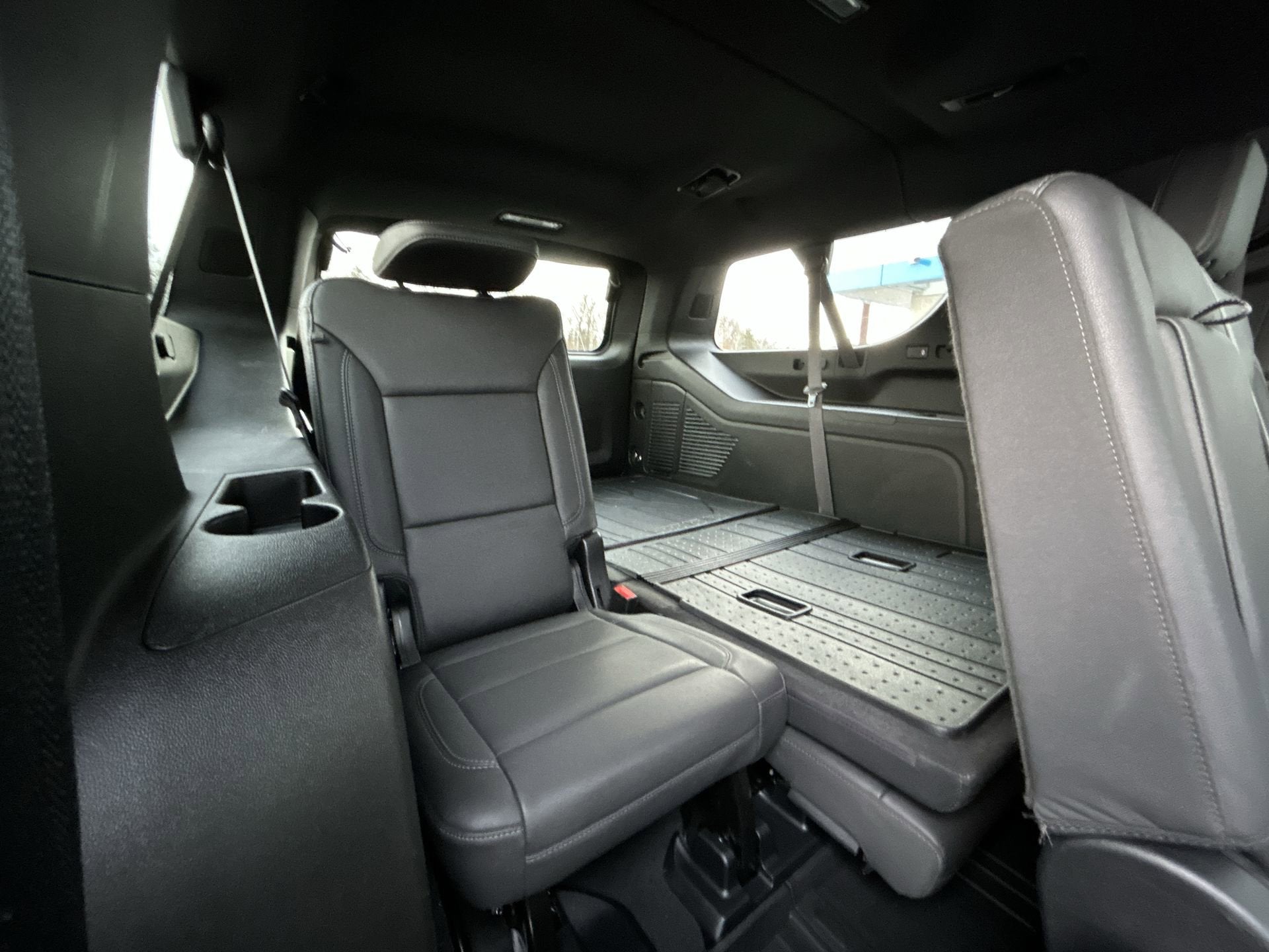 2023 Chevrolet Suburban Z71