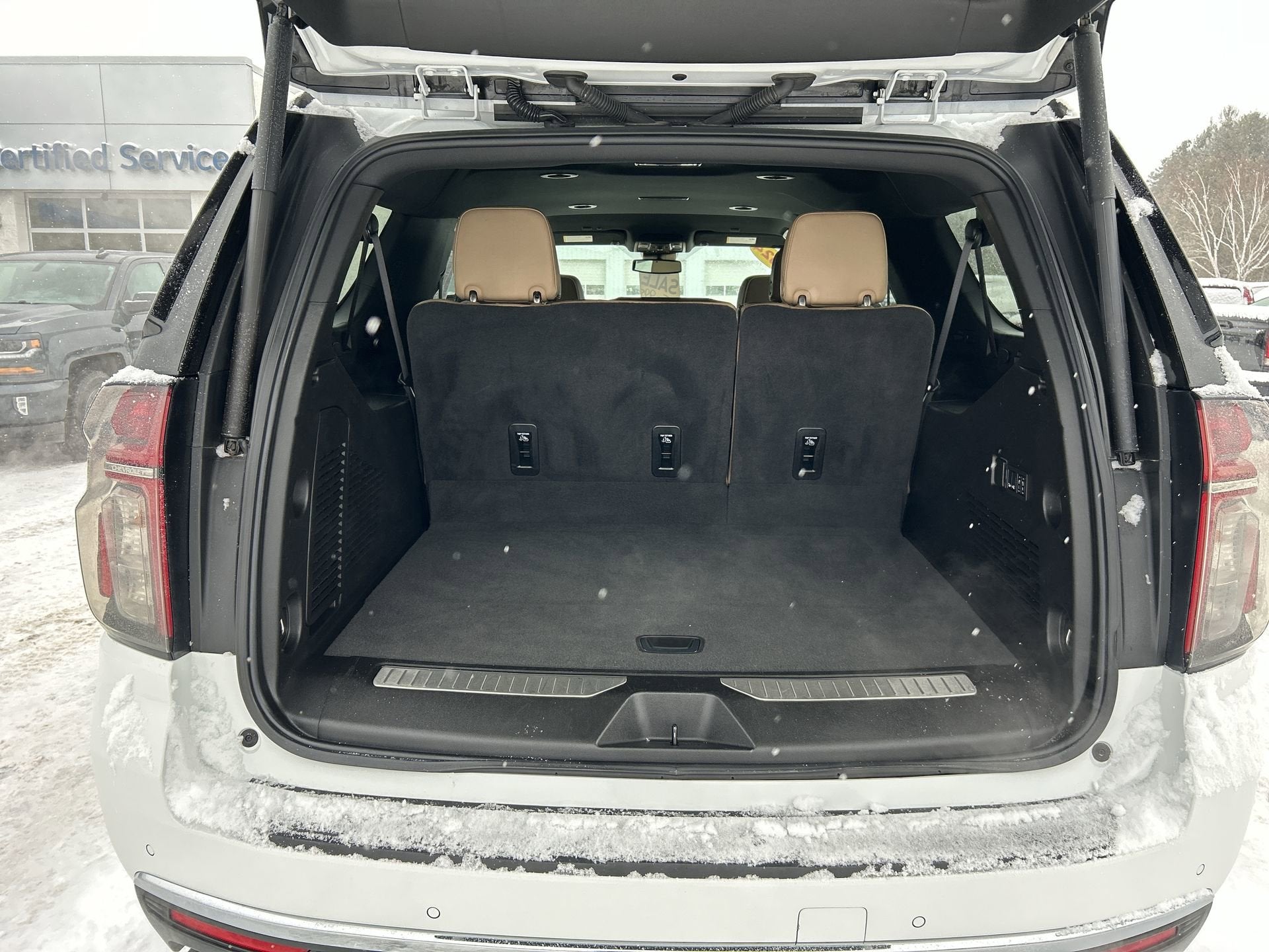 2024 Chevrolet Suburban Premier