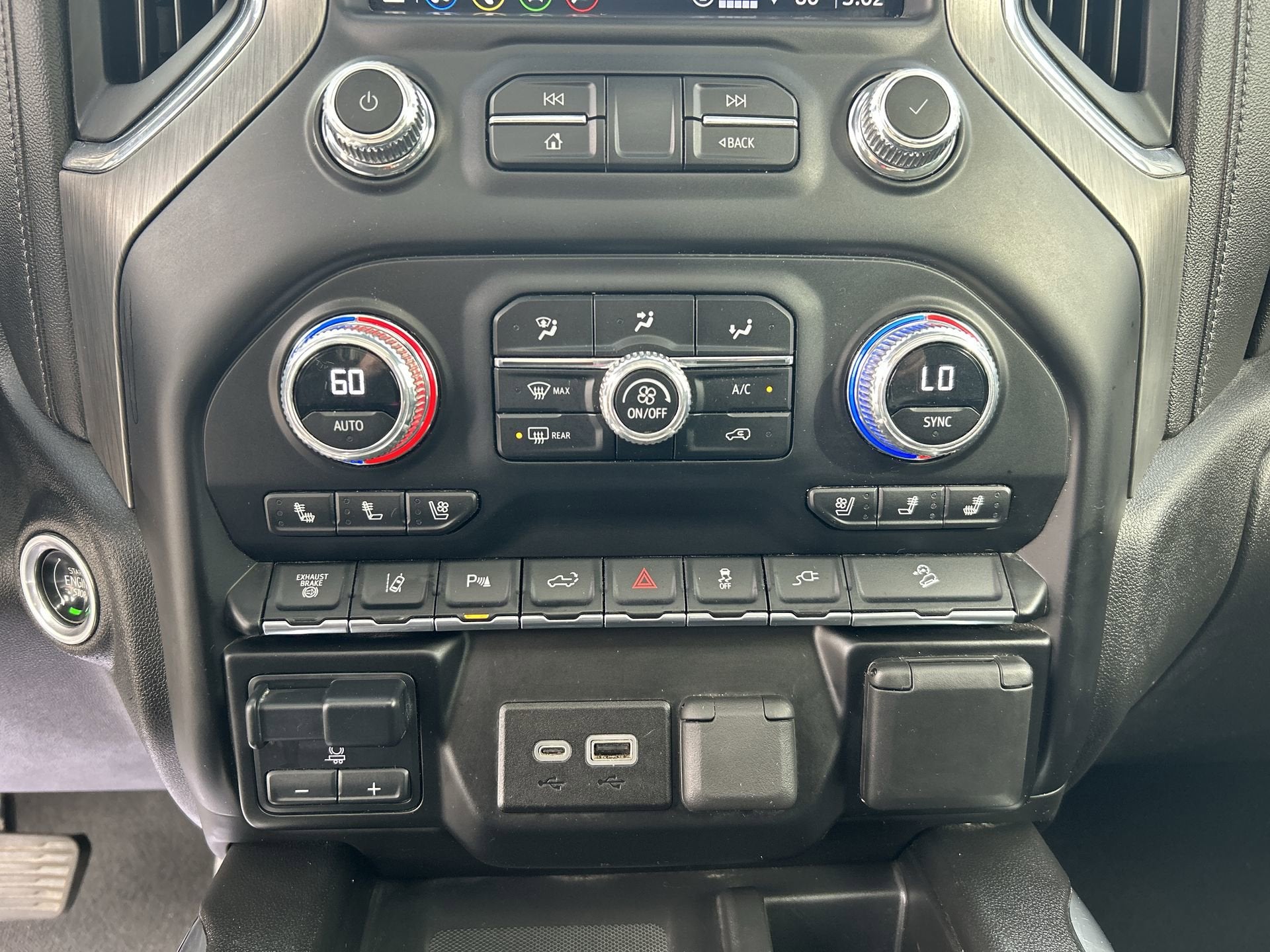 2023 GMC Sierra 3500 HD Denali