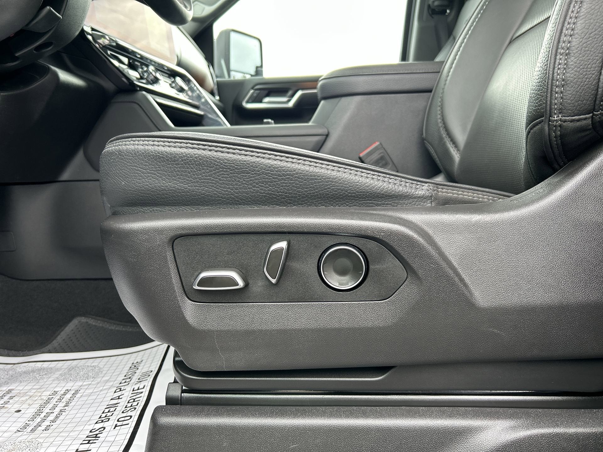 2025 GMC Sierra 2500 HD Denali