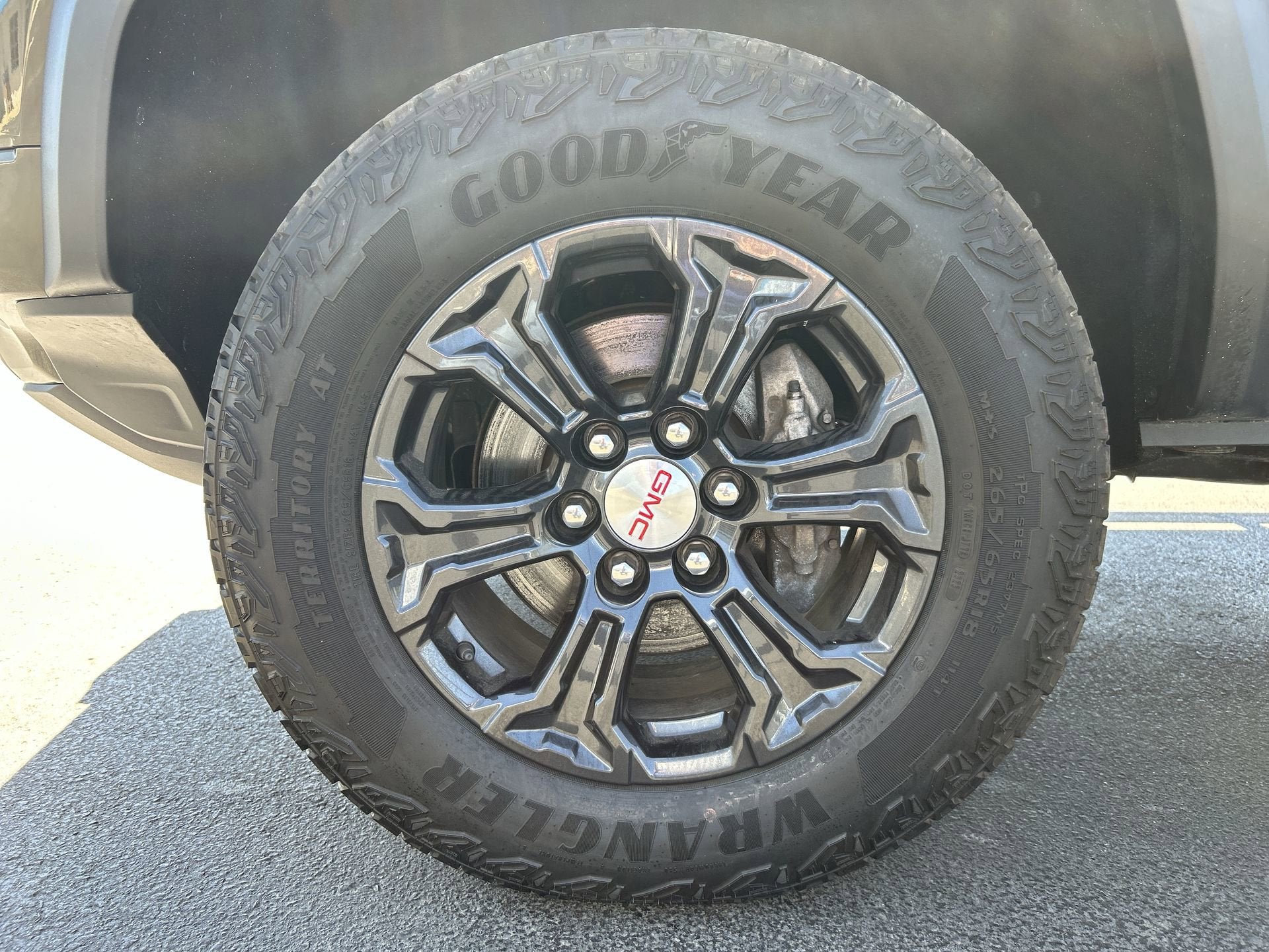 2023 GMC Canyon Elevation