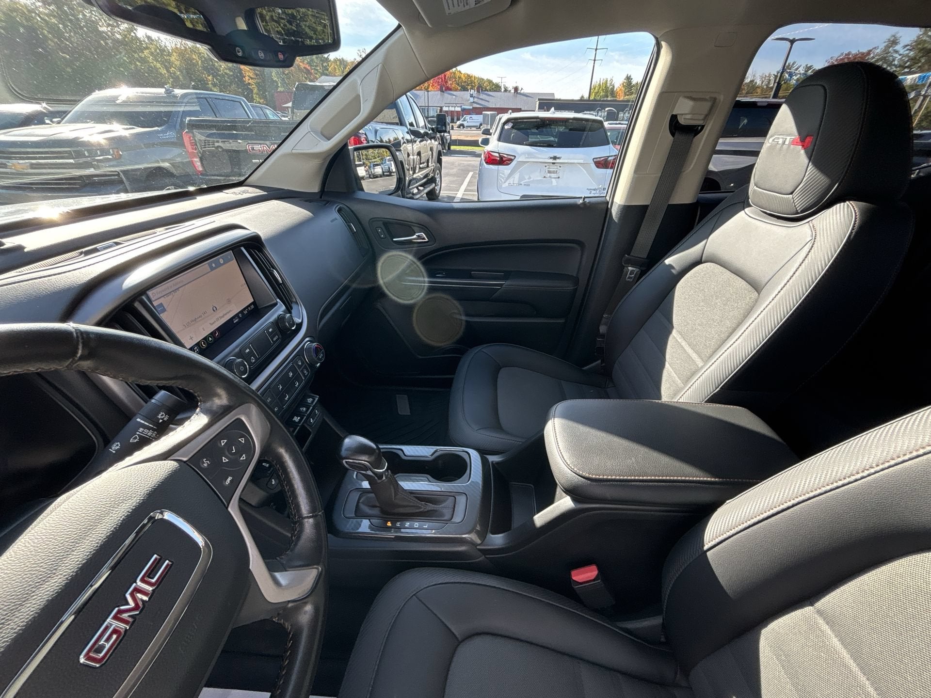 2022 GMC Canyon 4WD AT4 w/Cloth