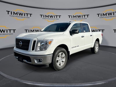 2019 Nissan TITAN SV