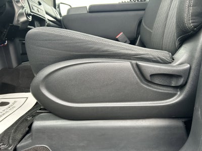 2019 Nissan TITAN SV