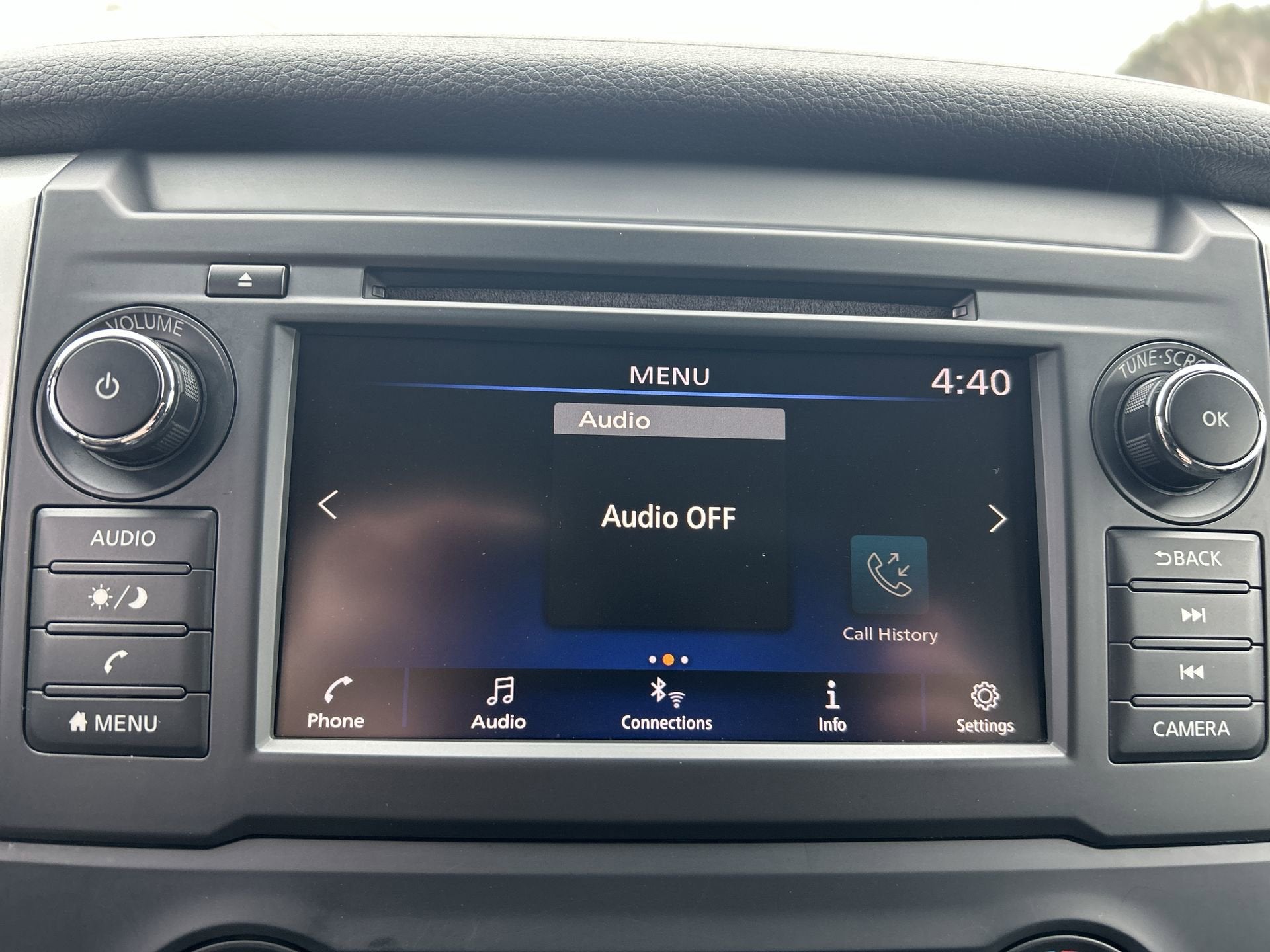 2019 Nissan TITAN SV