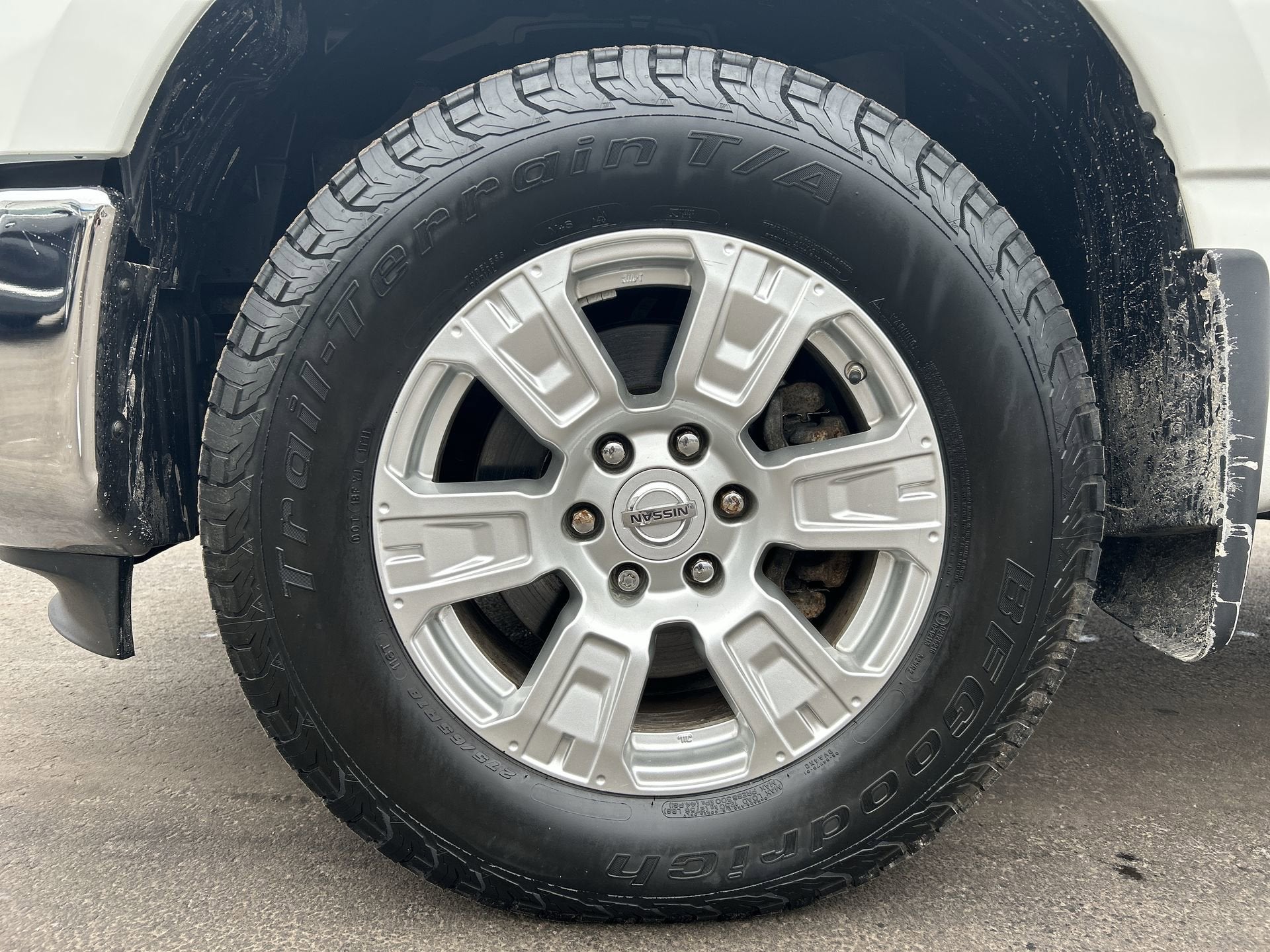 2019 Nissan TITAN SV