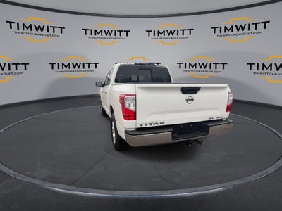 2019 Nissan TITAN SV