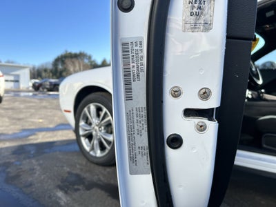 2021 Dodge Challenger SXT AWD