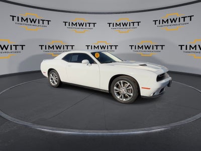 2021 Dodge Challenger SXT AWD