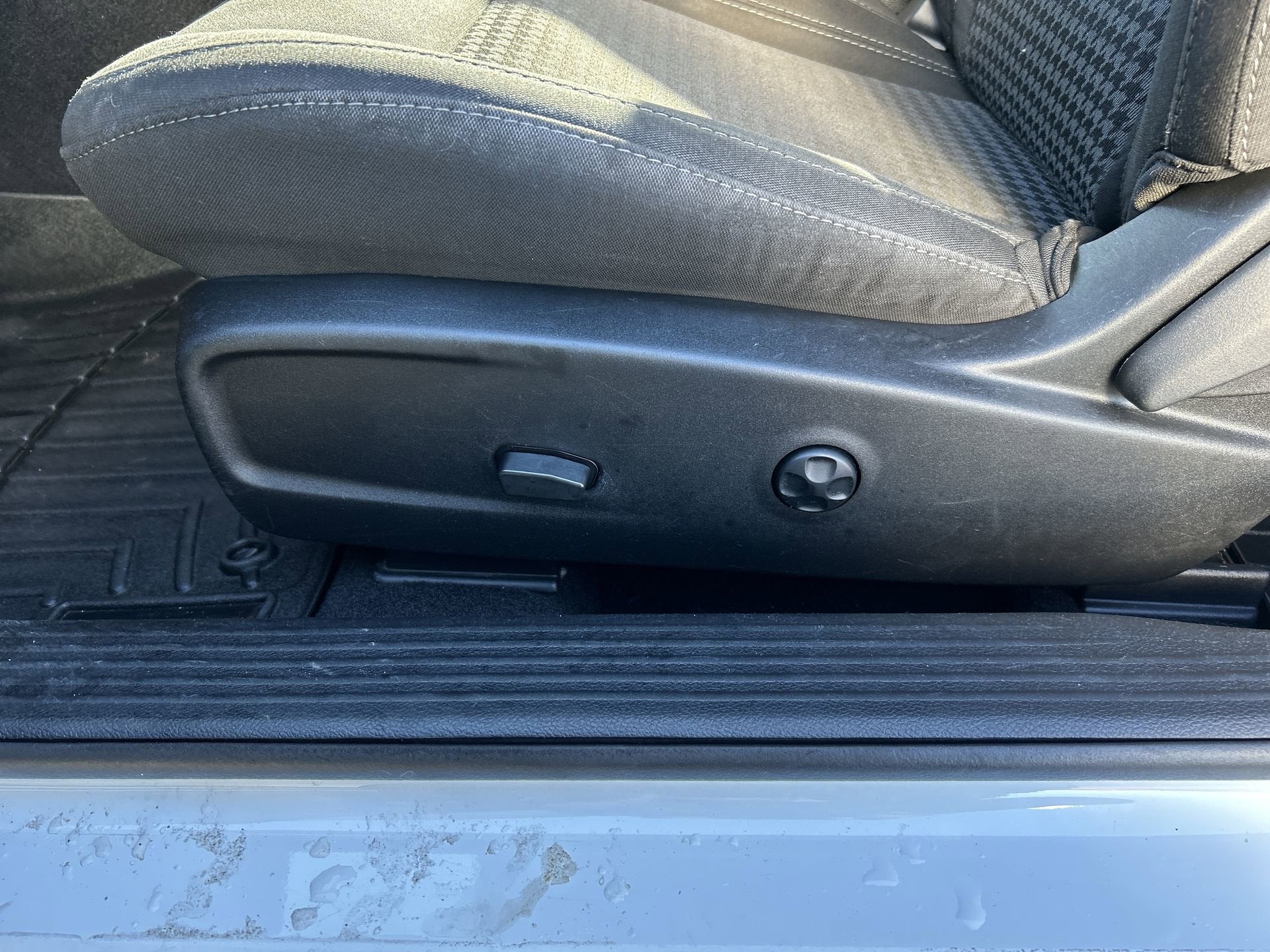 2021 Dodge Challenger SXT AWD