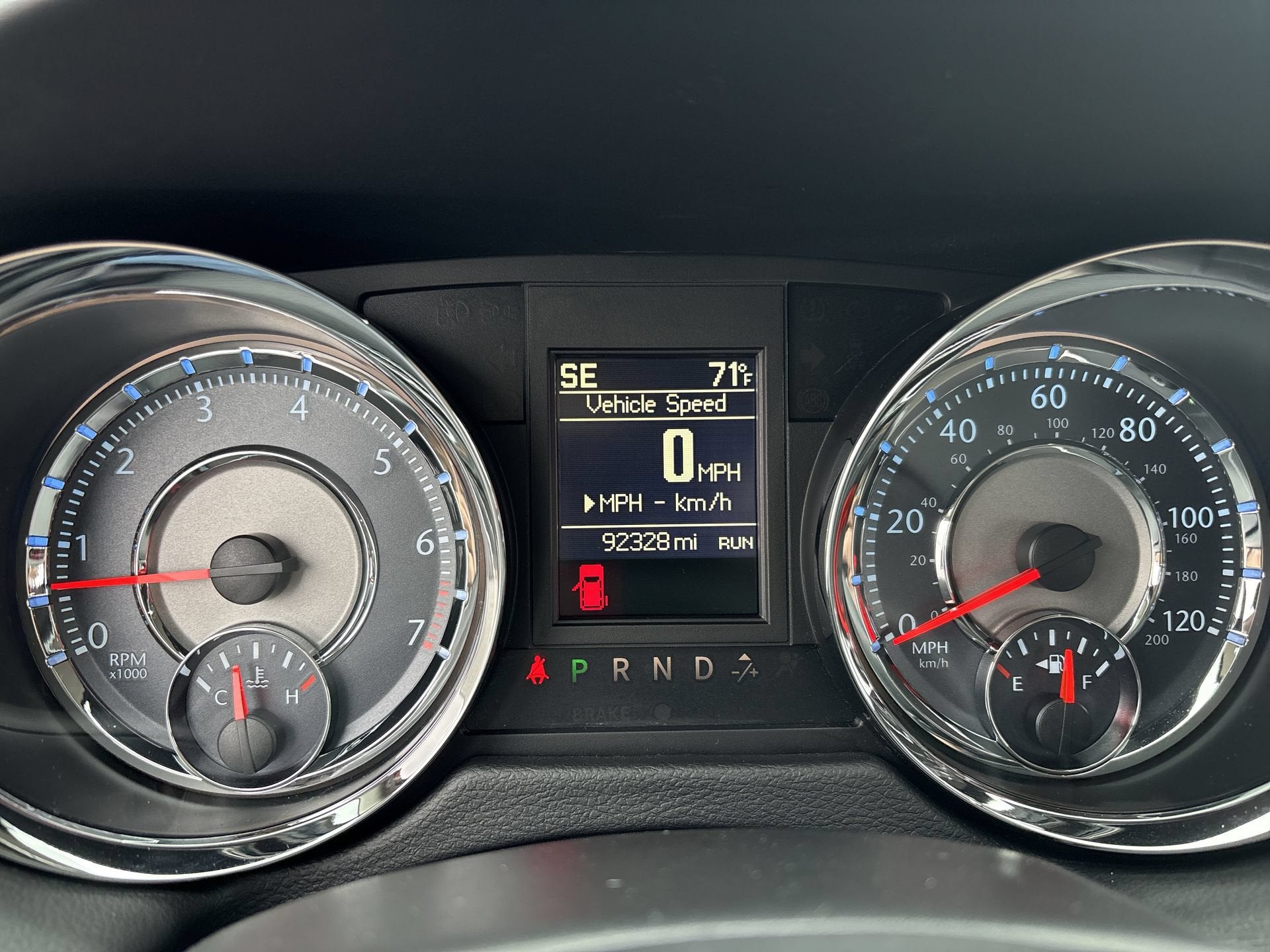 2016 Chrysler Town & Country Touring-L Anniversary Edition