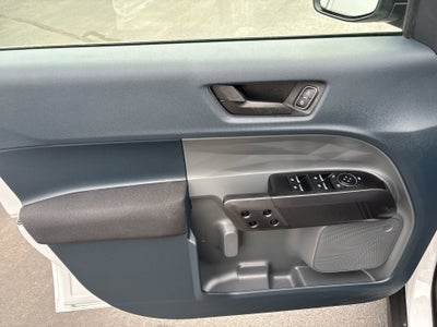 2024 Ford Maverick XL