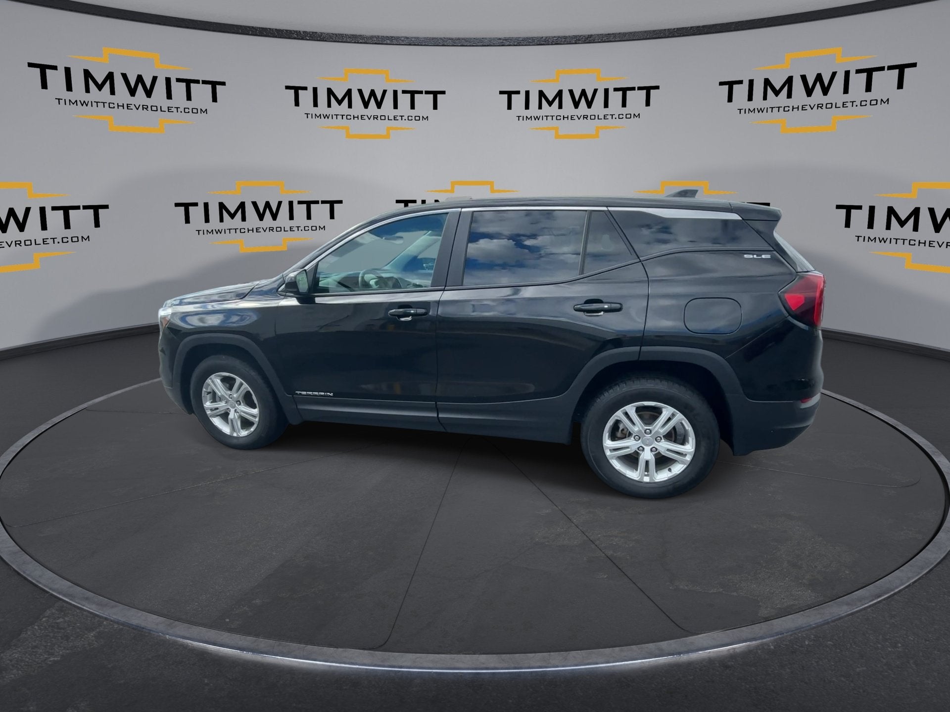 2024 GMC Terrain SLE