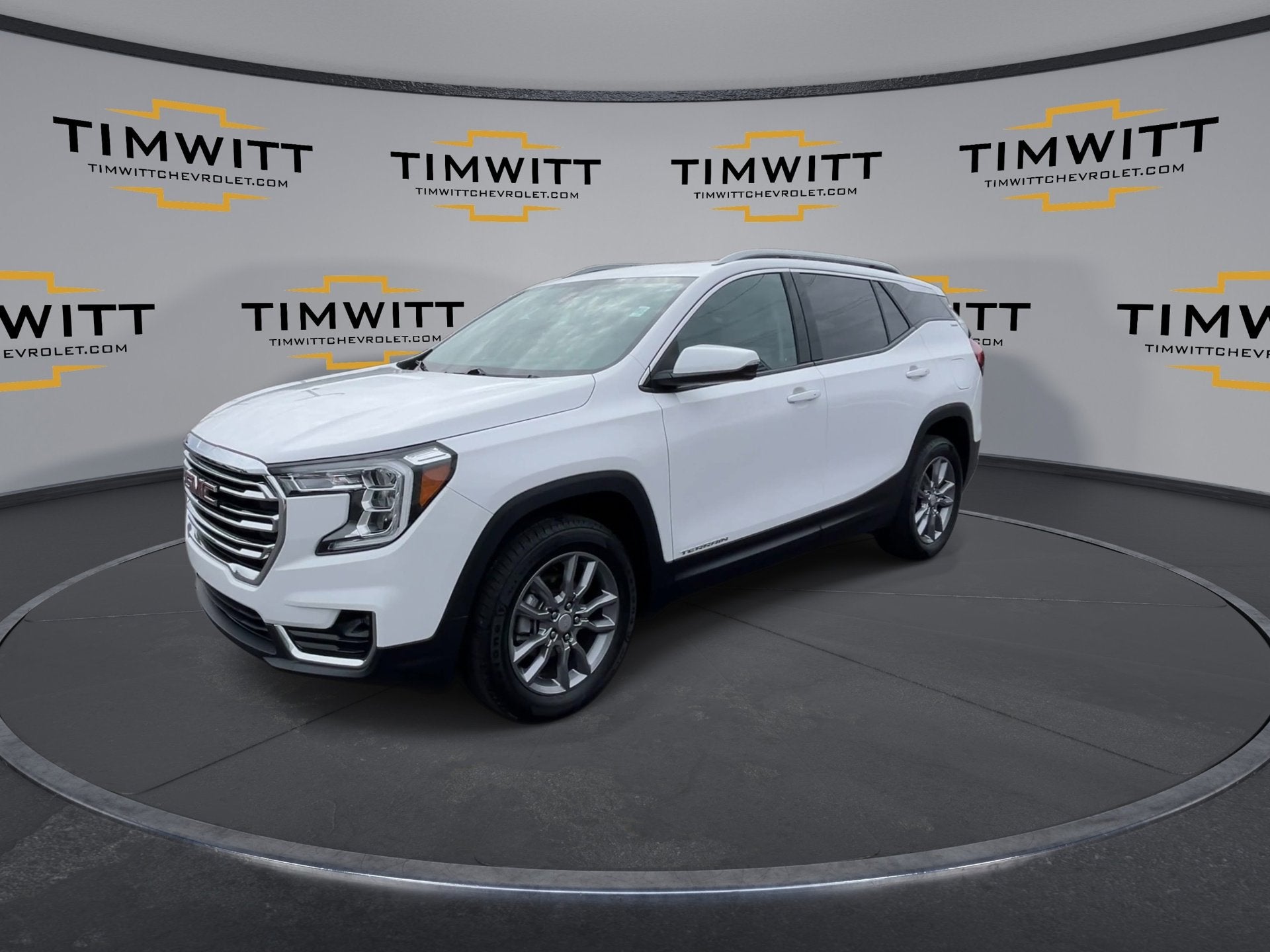 2024 GMC Terrain SLT