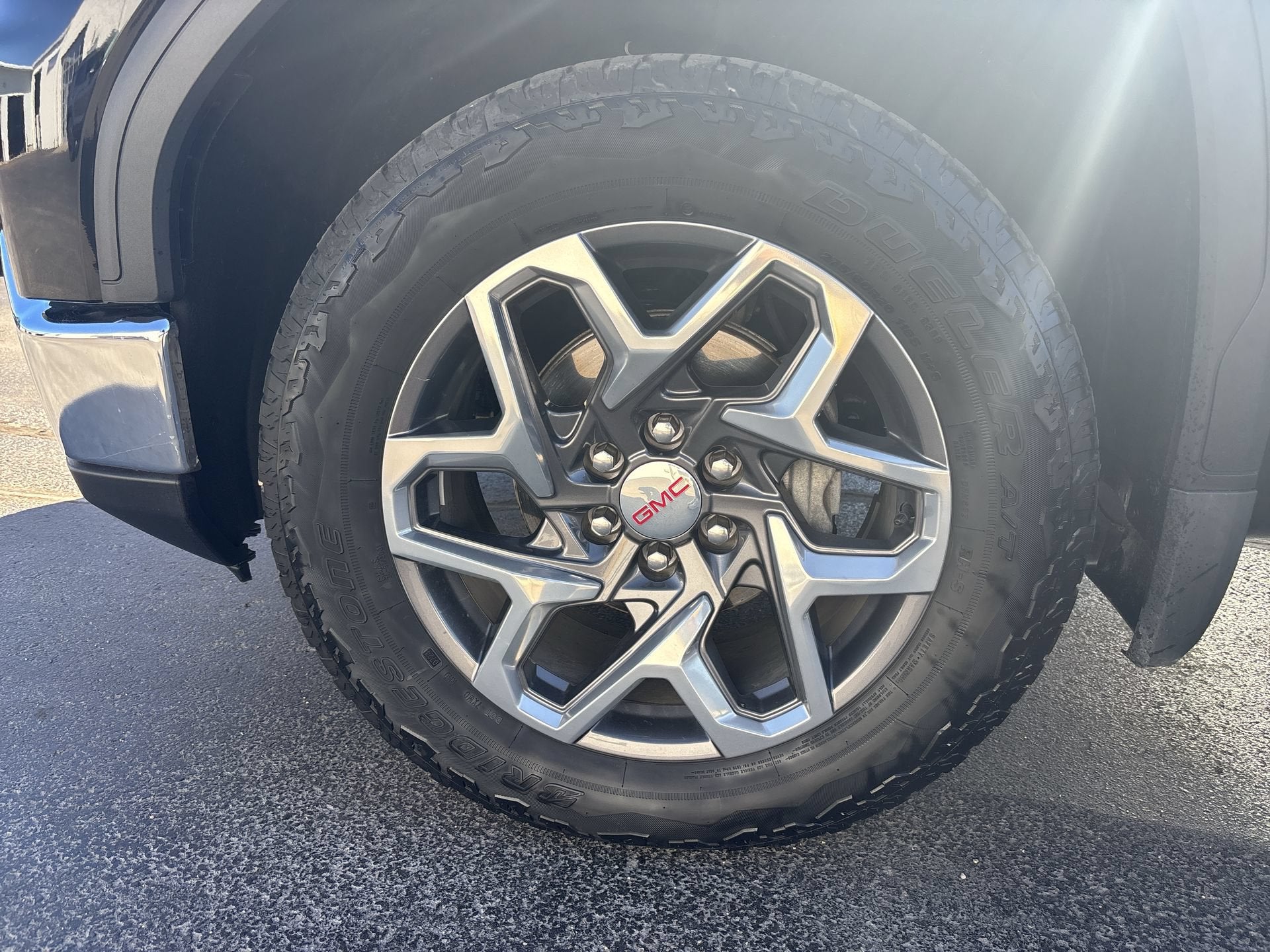 2024 GMC Sierra 1500 SLT