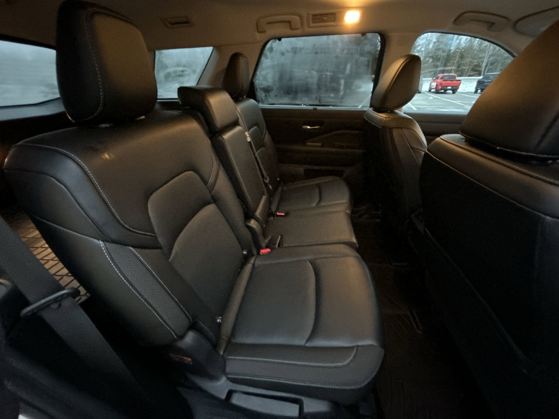 2023 Nissan Pathfinder SL 4WD