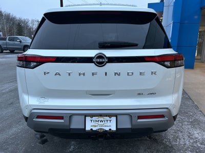 2023 Nissan Pathfinder SL 4WD