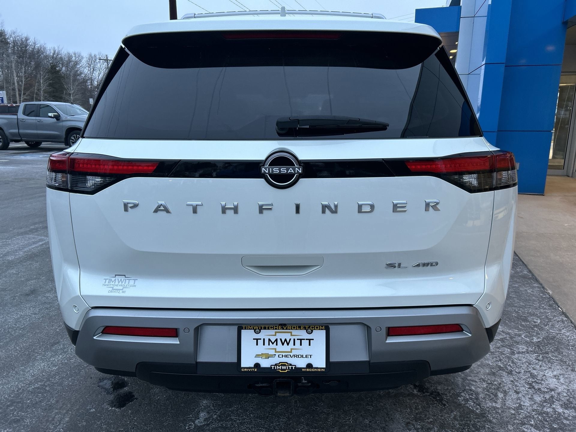 2023 Nissan Pathfinder SL 4WD