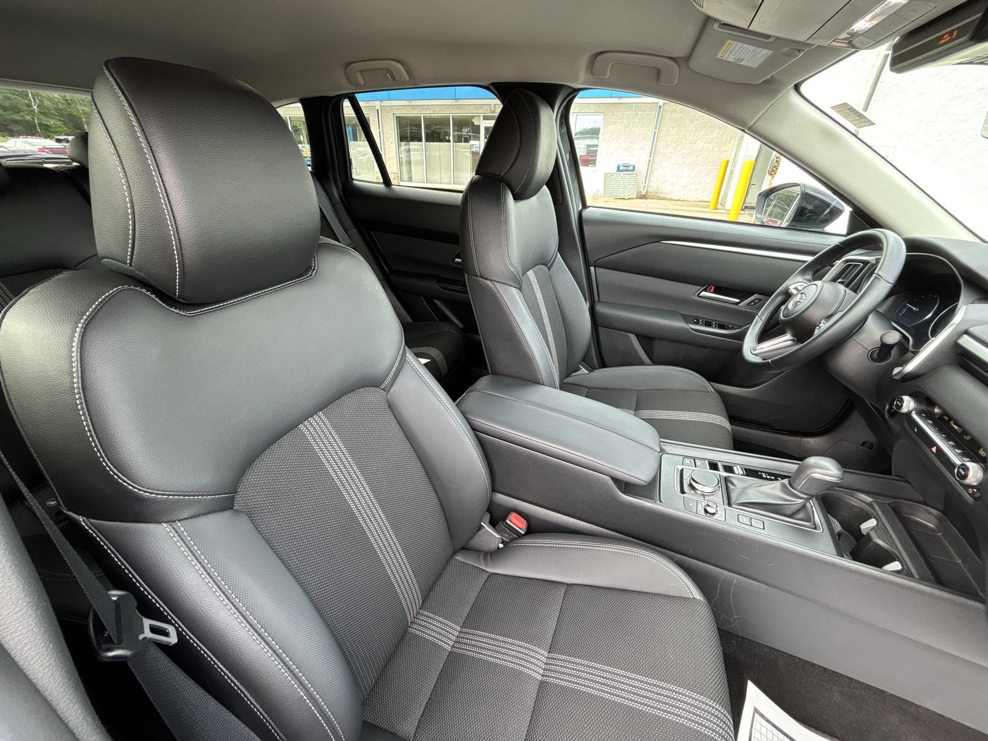 2025 Mazda Mazda CX-50 Hybrid Preferred Package